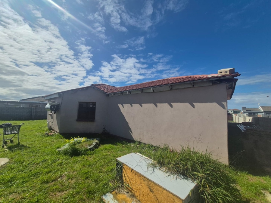 2 Bedroom Property for Sale in Fairview Eastern Cape
